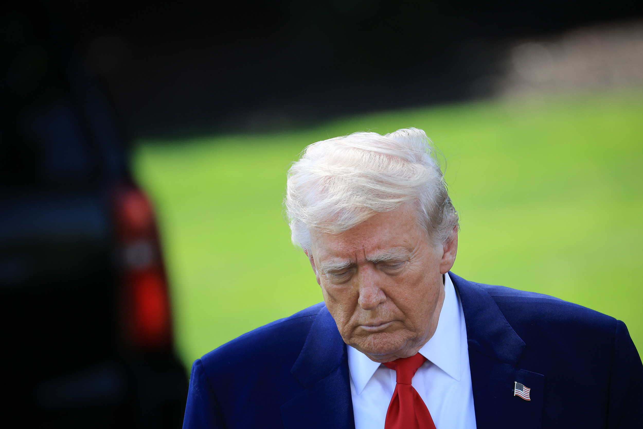 www.newsweek.com
